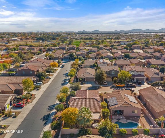 1374 W ALDER Road, San Tan Valley, AZ 85140