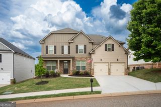 1221 Hawthorne Circle, Madison, GA 30650