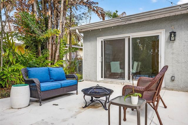 406 W FLORA STREET, Tampa, FL 33604