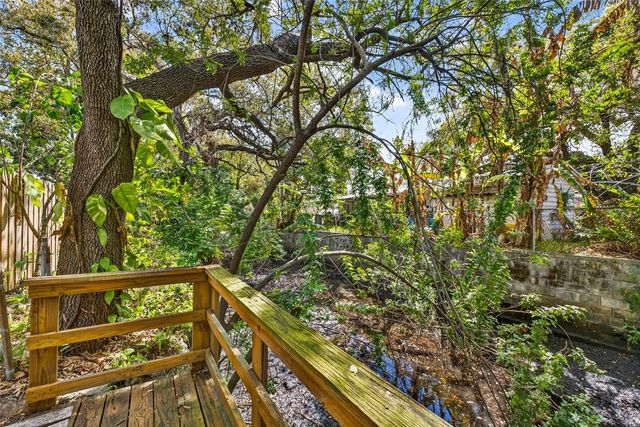 406 W FLORA STREET, Tampa, FL 33604