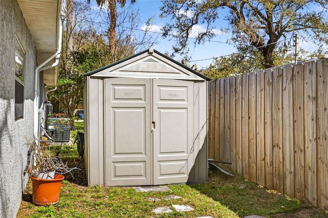 406 W FLORA STREET, Tampa, FL 33604