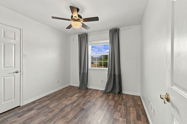 1015 Shelly Drive, Keene, TX 76031