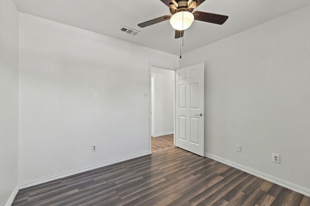 1015 Shelly Drive, Keene, TX 76031