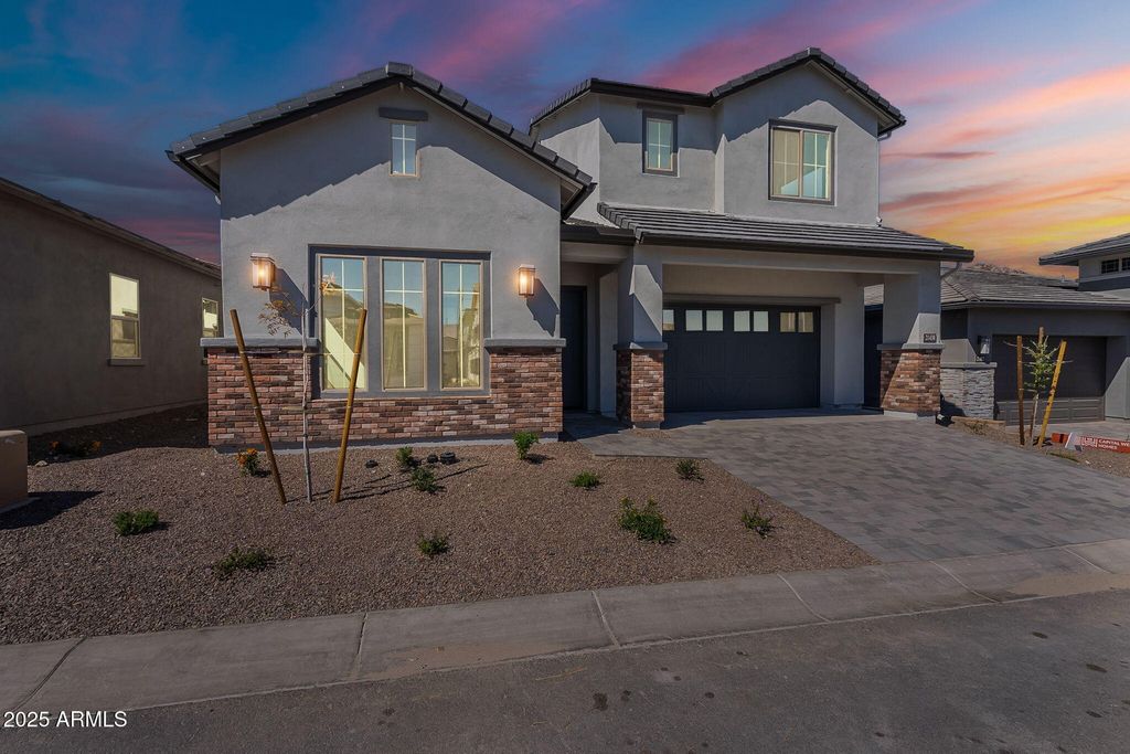 21430 W MEADOWBROOK Avenue, Buckeye, AZ 85396 — exterior