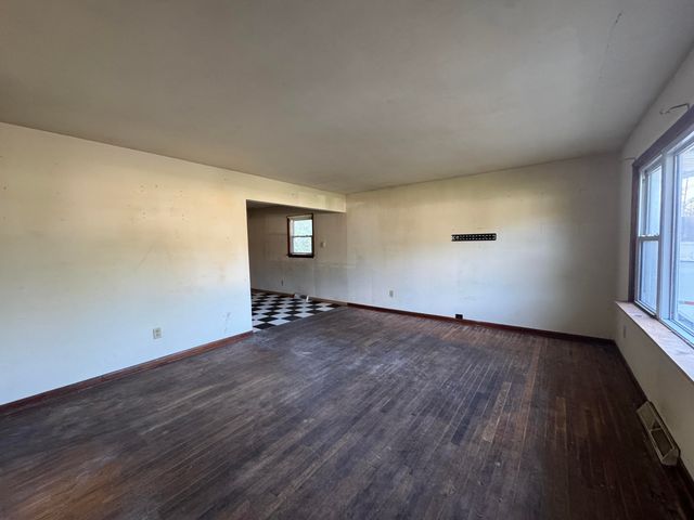3028 Oakwood Street, Portage, IN 46368