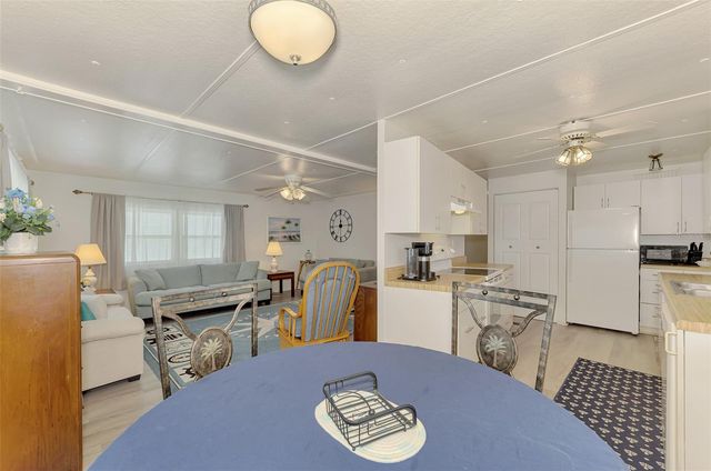 6639 VISTA LANE, North Port, FL 34287