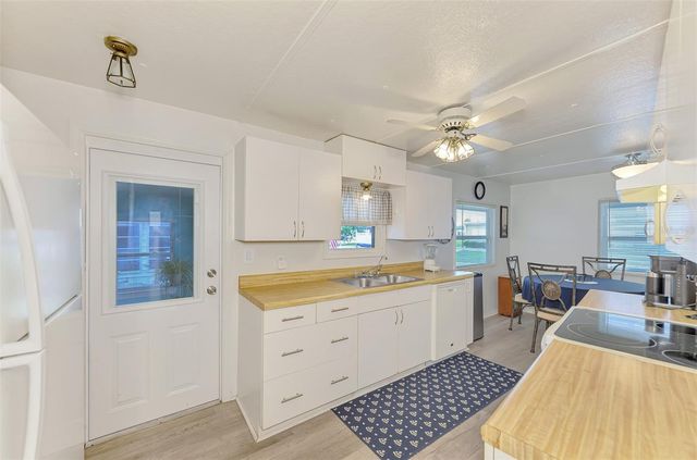 6639 VISTA LANE, North Port, FL 34287