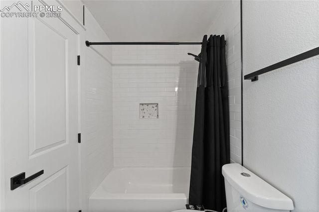 2835 Hearthwood Lane, Colorado Springs, CO 80917