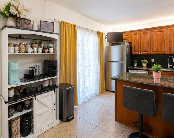 215 Lake Arbor Drive, Palm Springs, FL 33461