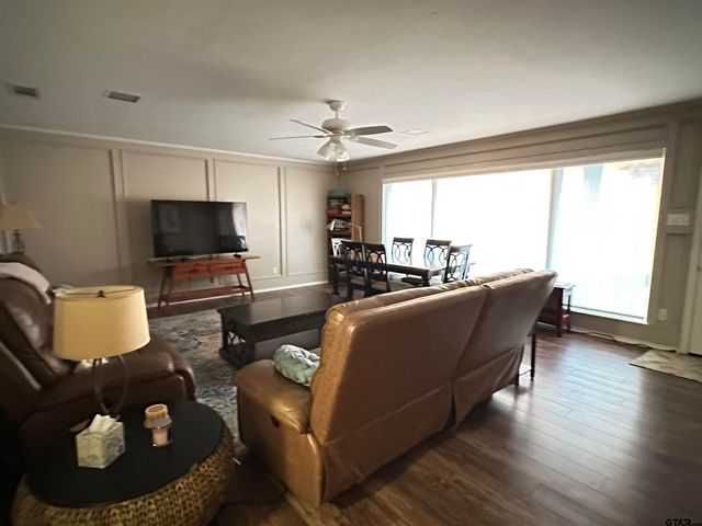 277 CR 3132, Jacksonville, TX 75766