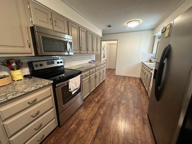 277 CR 3132, Jacksonville, TX 75766