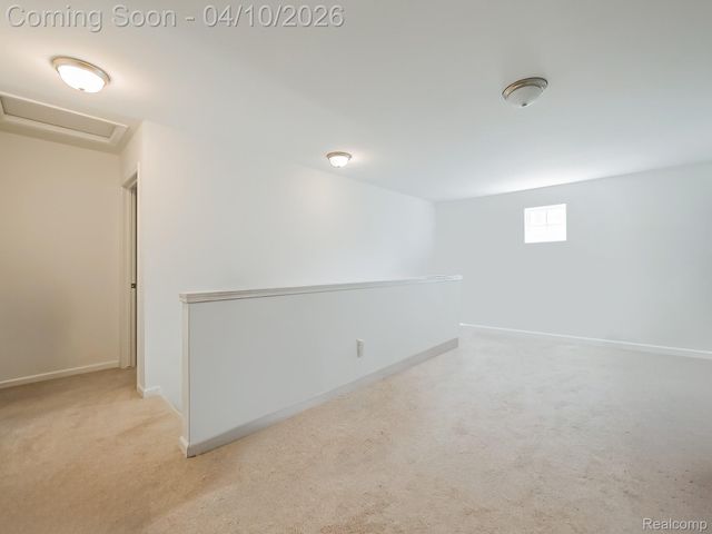 6210 S Trailwoods Drive, Ann Arbor, MI 48103