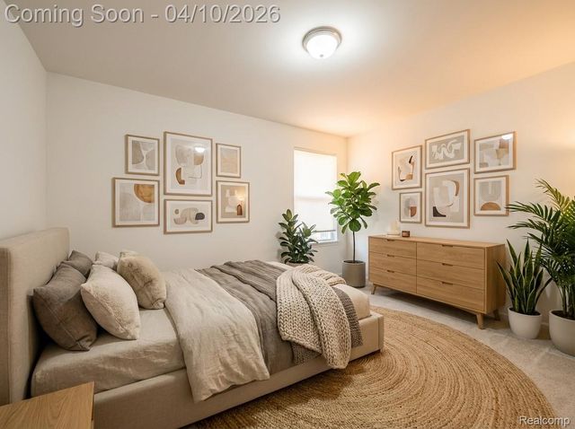 6210 S Trailwoods Drive, Ann Arbor, MI 48103