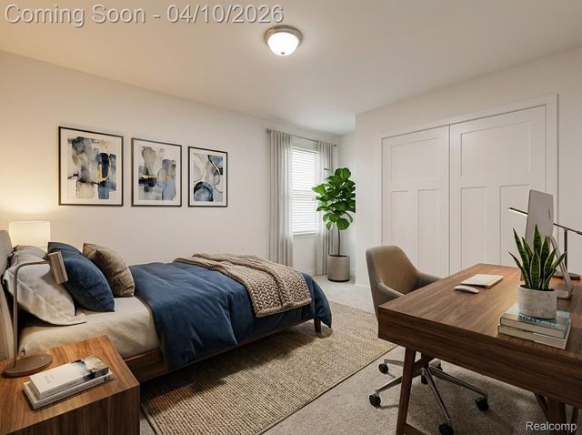 6210 S Trailwoods Drive, Ann Arbor, MI 48103