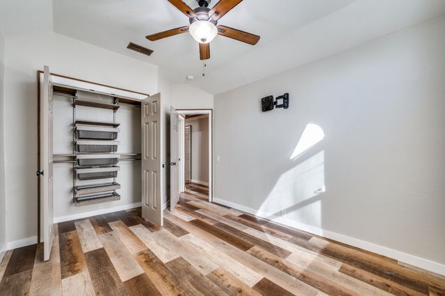 809 Glenwood Court, Mckinney, TX 75071