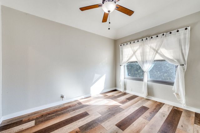 809 Glenwood Court, Mckinney, TX 75071