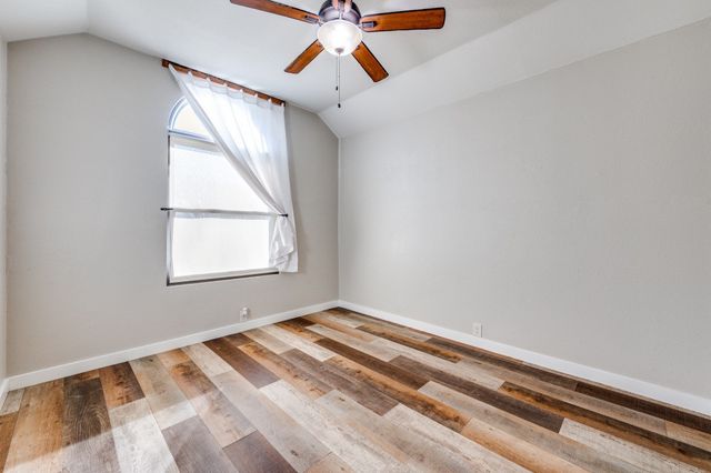 809 Glenwood Court, Mckinney, TX 75071