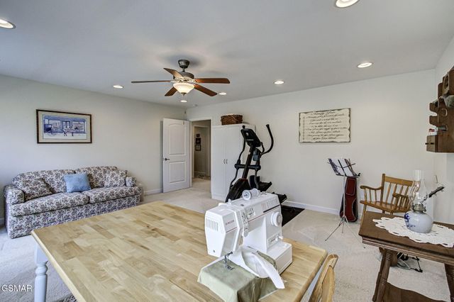 1819 Ally Lane, Sevierville, TN 37876