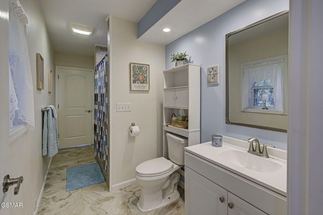 1819 Ally Lane, Sevierville, TN 37876