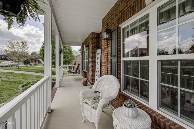 1819 Ally Lane, Sevierville, TN 37876