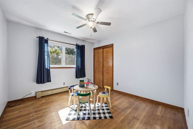 123 Edgewood Road SW, Cedar Rapids, IA 52404