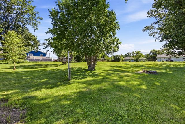 123 Edgewood Road SW, Cedar Rapids, IA 52404
