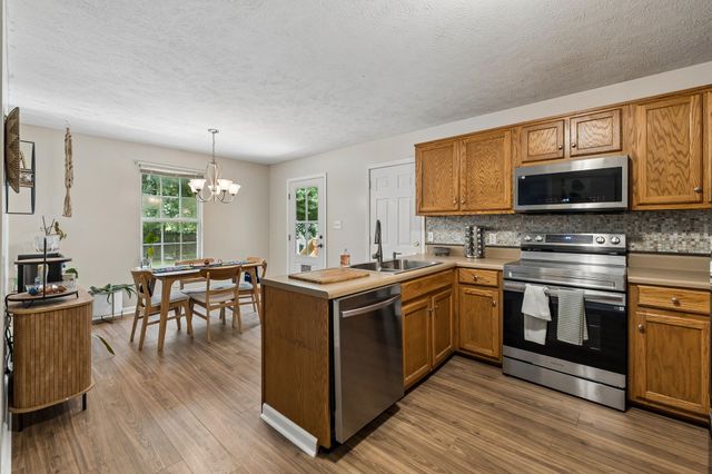 807 Jonathan Dr, Lebanon, TN 37087