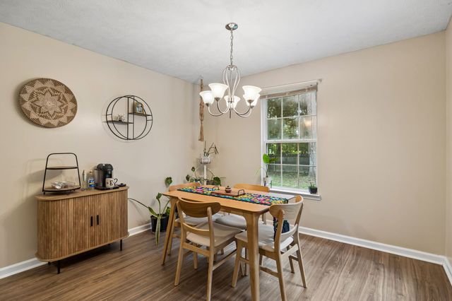 807 Jonathan Dr, Lebanon, TN 37087