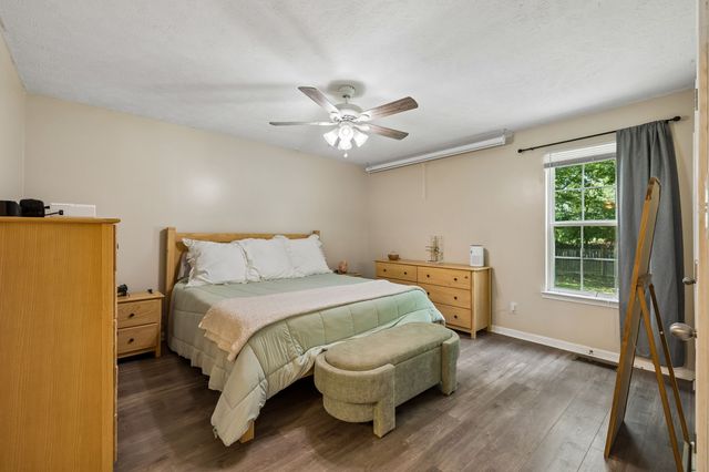 807 Jonathan Dr, Lebanon, TN 37087