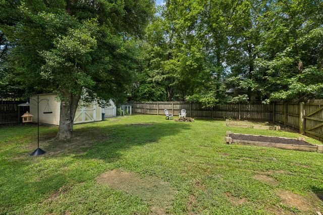 807 Jonathan Dr, Lebanon, TN 37087