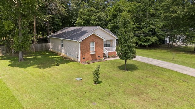 807 Jonathan Dr, Lebanon, TN 37087