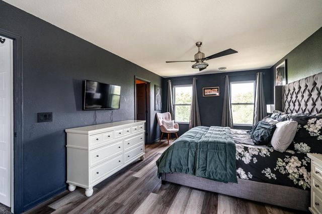 1500 Whitewater DRIVE, West Bend, WI 53095