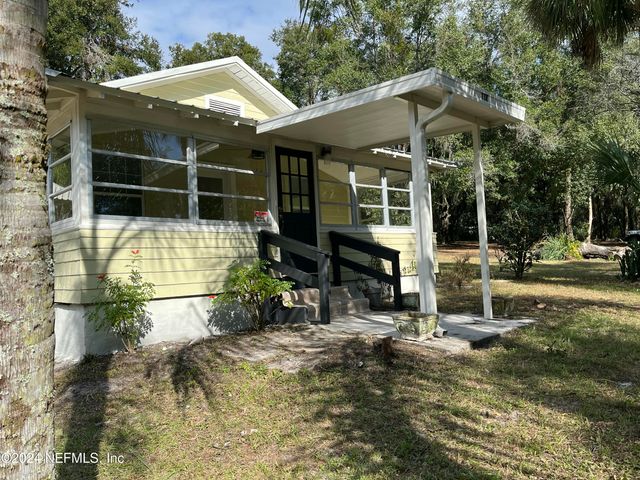 714 HUNTER Avenue, Crescent City, FL 32112