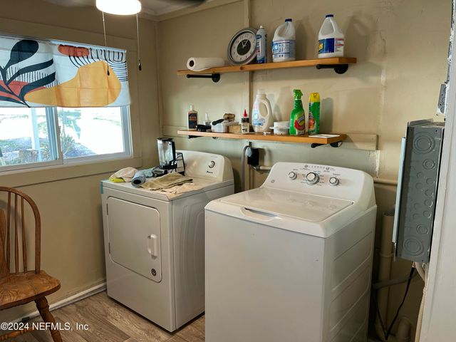 714 HUNTER Avenue, Crescent City, FL 32112