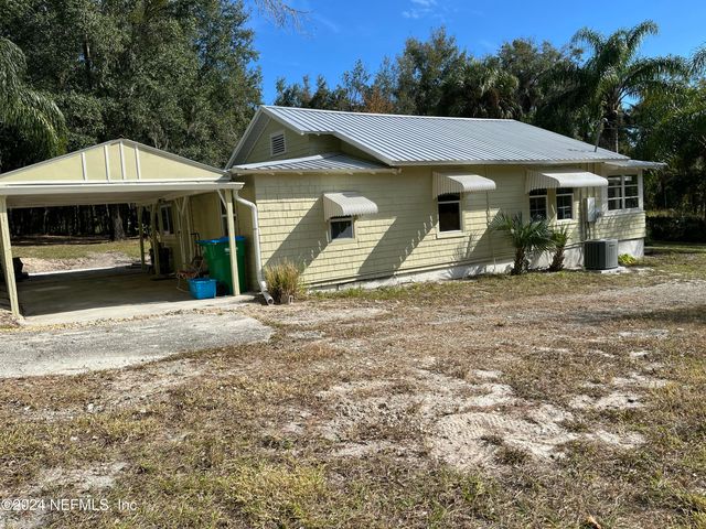 714 HUNTER Avenue, Crescent City, FL 32112