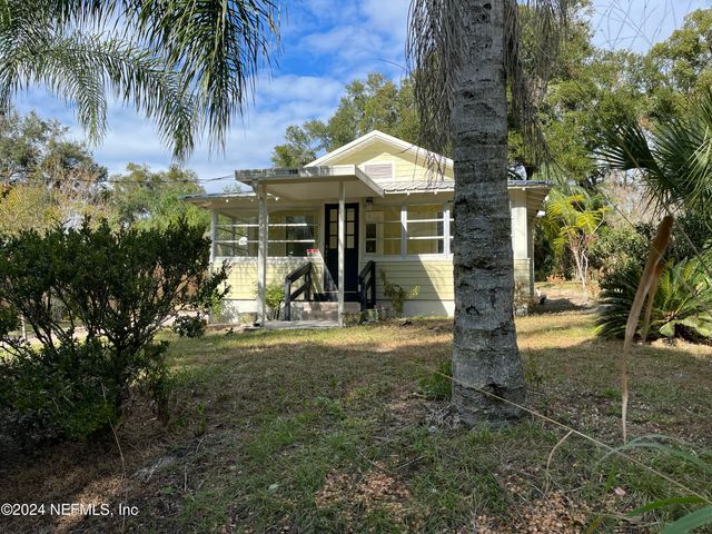 714 HUNTER Avenue, Crescent City, FL 32112