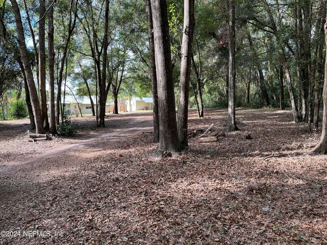 714 HUNTER Avenue, Crescent City, FL 32112