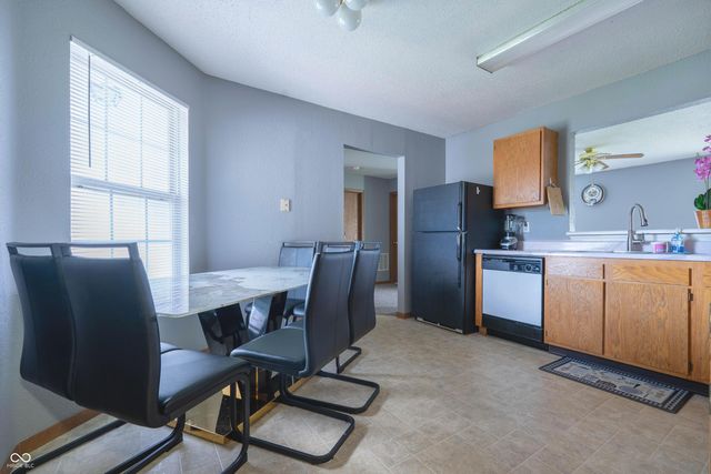 7656 Windy Hill Way, Indianapolis, IN 46239