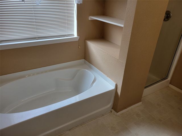 9220 Nightingale Drive, Fort Worth, TX 76123