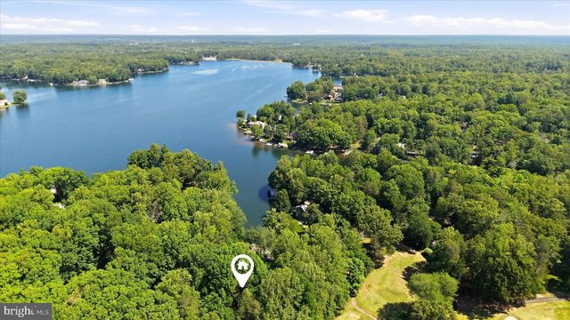 203 BIRCHSIDE CIR, Locust Grove, VA 22508