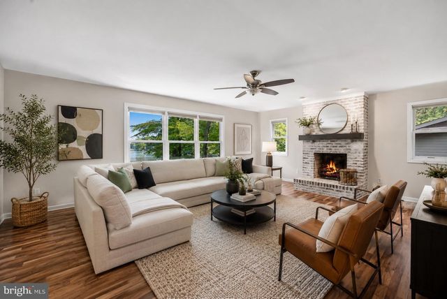 203 BIRCHSIDE CIR, Locust Grove, VA 22508