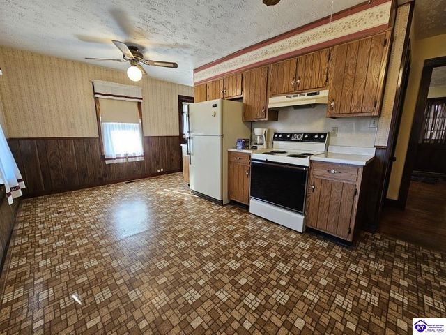 2403 Valley Creek Road, Elizabethtown, KY 42701