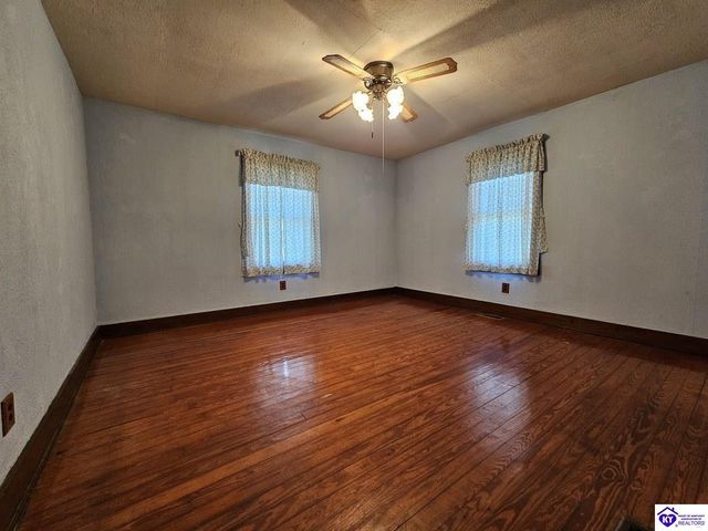 2403 Valley Creek Road, Elizabethtown, KY 42701