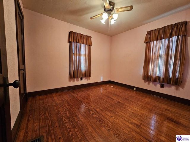 2403 Valley Creek Road, Elizabethtown, KY 42701