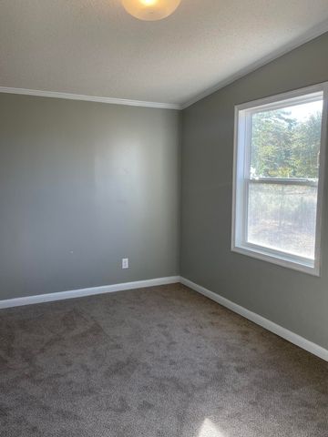 6250 Cougar Way, Wedgefield, SC 29168