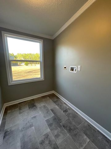 6250 Cougar Way, Wedgefield, SC 29168