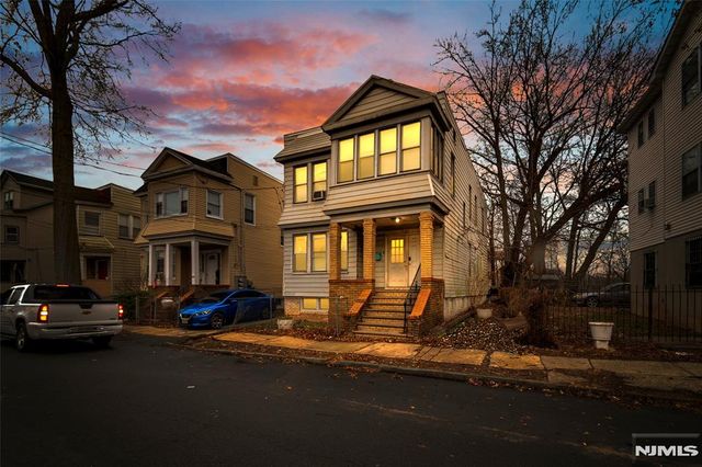 267-269 Leslie Street, Newark, NJ 07112