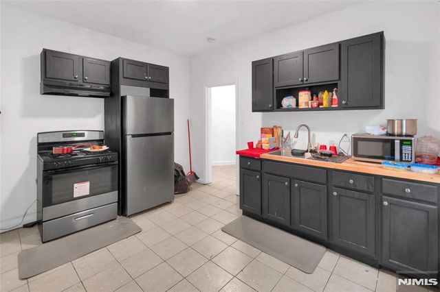 267-269 Leslie Street, Newark, NJ 07112