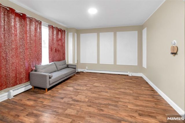 267-269 Leslie Street, Newark, NJ 07112