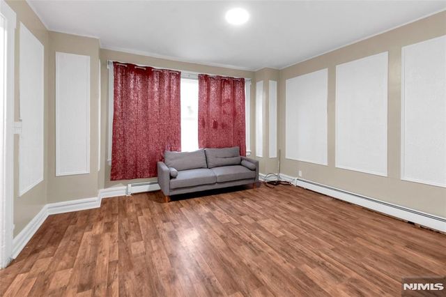 267-269 Leslie Street, Newark, NJ 07112